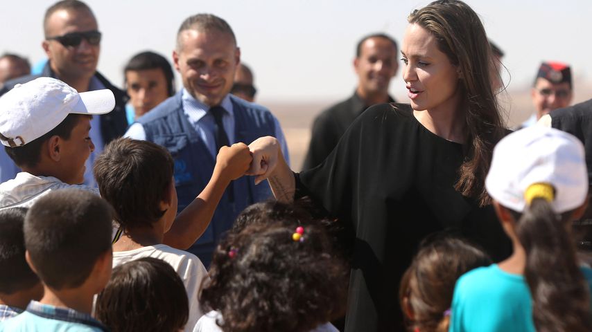 Angelina Jolie beim Besuch eines syrischen Flüchtlingscamps