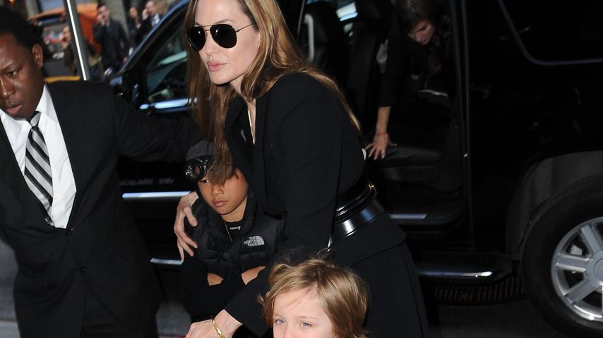 Angelina Jolie mit ihren Kindern Pax Jolie-Pitt und Knox Jolie-Pitt
