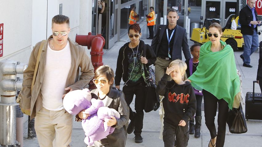 Angelina Jolie, Brad Pitt, Shiloh Jolie-Pitt, Pax Thien Jolie-Pitt und Maddox Jolie-Pitt