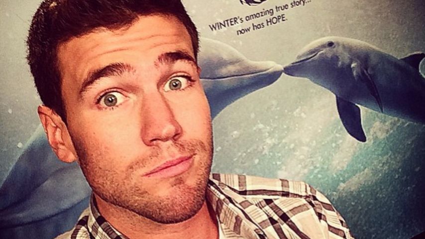 Austin Stowell