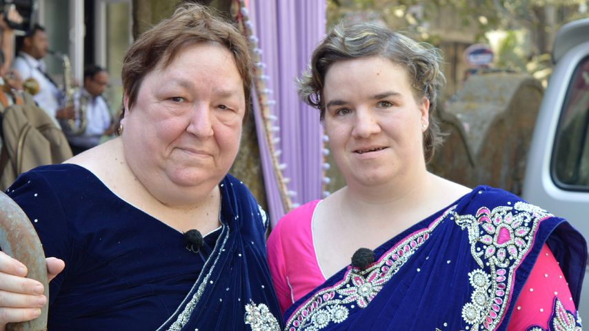 Beate Fischer (rechts) mit ihrer Mutter Irene in Indien