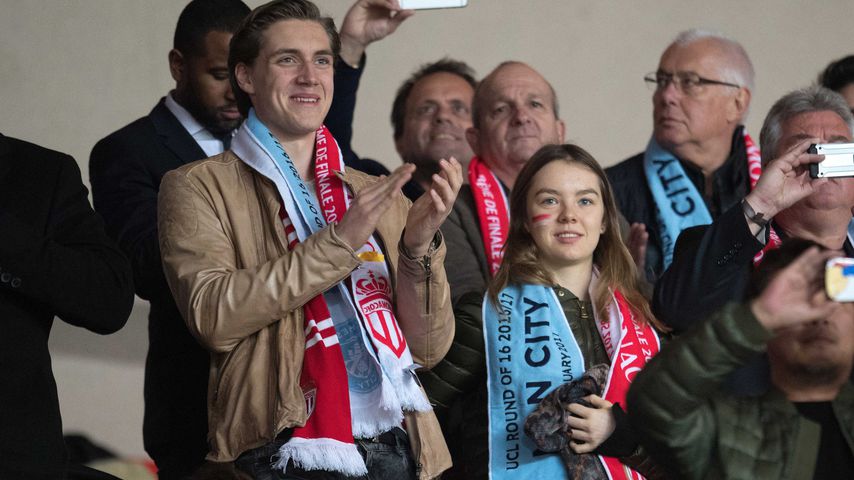 Ben Strautmann und Prinzessin Alexandra im Fußballstadion