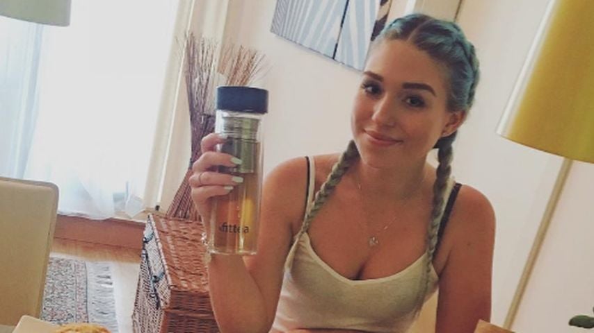 Bibi Heinicke beim Frühstück