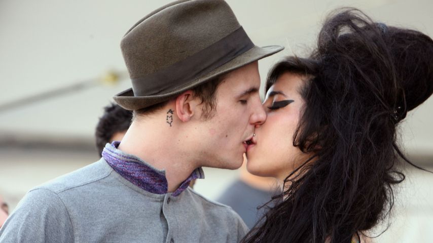Blake Fielder-Civil und Amy Winehouse Backstage beim Coachella Music Festival, 2007