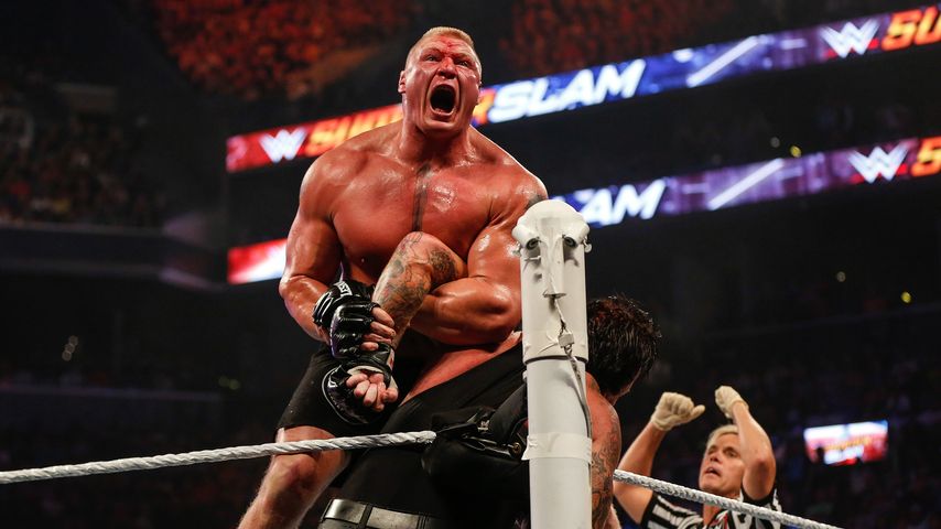 Bock Lesnar und der Undertaker im Barclays Center in New York