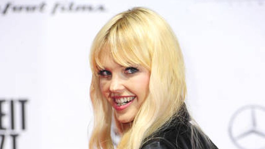 Bonnie Strange bei der "Unsere Zeit ist jetzt"-Premiere in Berlin