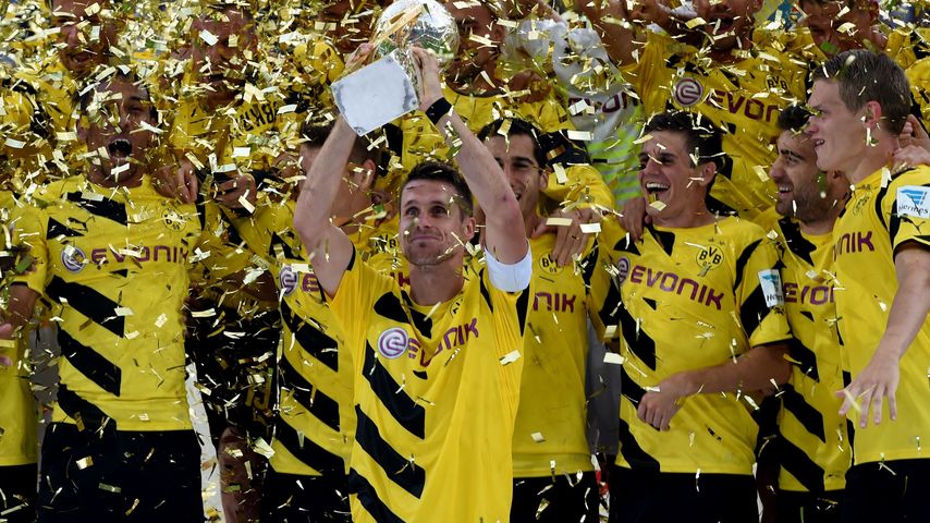 Borussia Dortmund beim Gewinn des Supercup