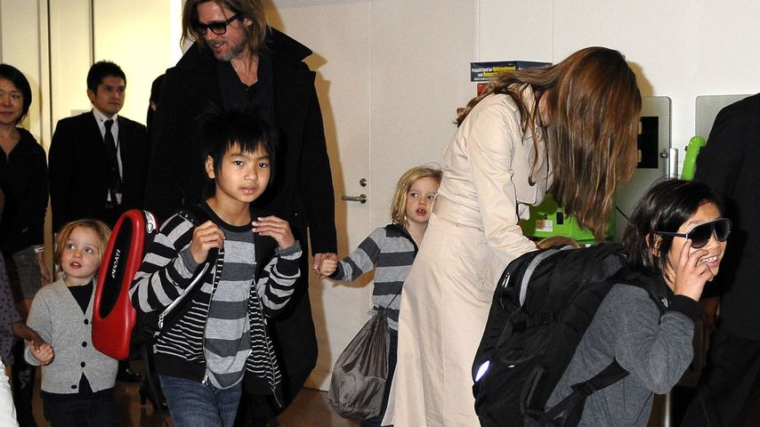 Angelina Jolie, Knox Jolie-Pitt, Shiloh Jolie-Pitt und Brad Pitt