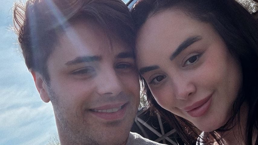 Casey Johnson und Marnie Simpson, April 2025