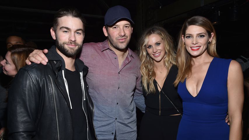 Chace Crawford, Tony Romo, Candice Crawford und Ashley Greene (v.l.n.r.) auf einer Party