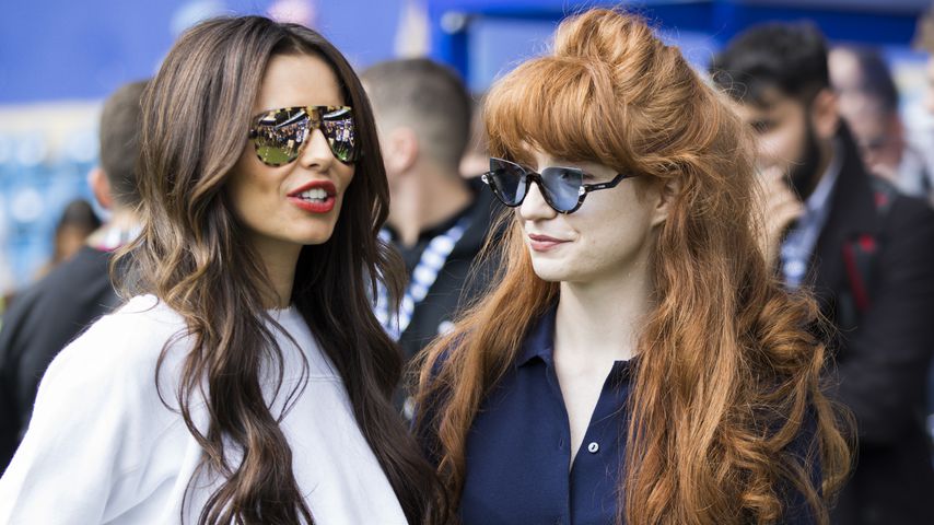 Cheryl Cole und Nicola Roberts, bei einem Charity-Event