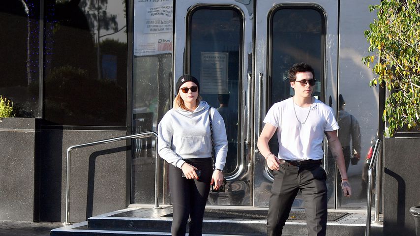 Chloë Moretz und Brooklyn Beckham vor einem Juweliergeschäft in Beverly Hills