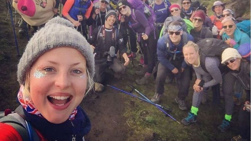Chloe Madeley und ihre Wander-Gruppe durch Island