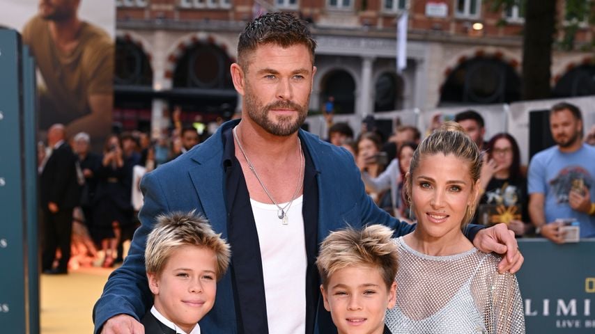 Chris Hemsworth Söhne stehlen ihm auf Red Carpet die Show