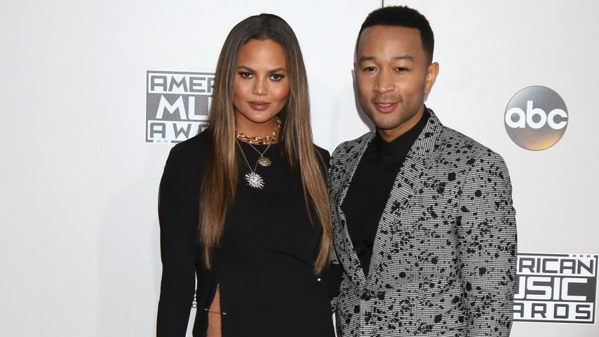 Chrissy Teigen und John Legend im November 2016 bei einer Preisverleihung in Los Angeles