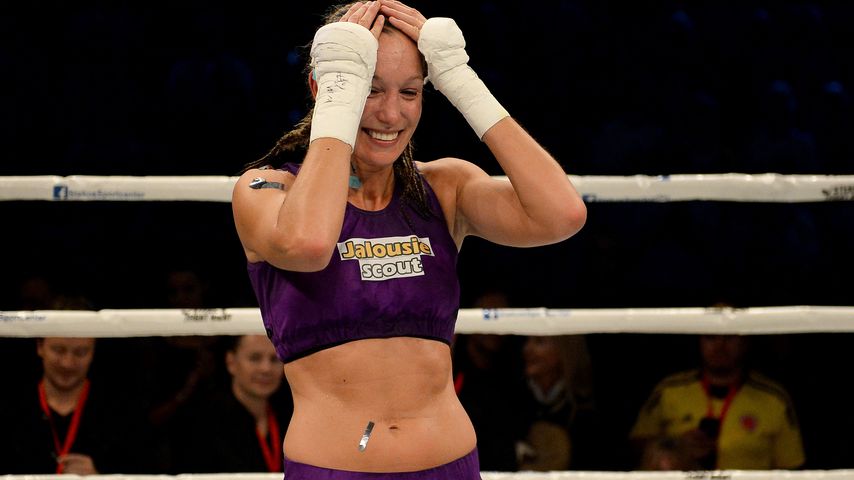 Christine Theiss nach einem Kampf 2013