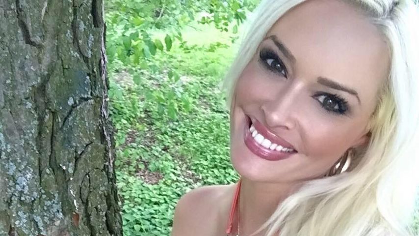 Daniela Katzenberger in der Natur