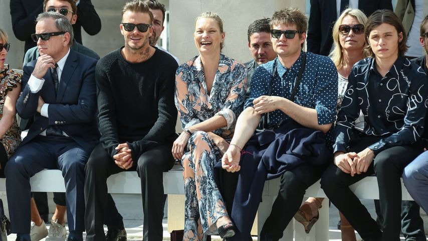 David Beckham, Kate Moss und Graf Nikolai von Bismarck bei der Valentino-Modenschau in Paris