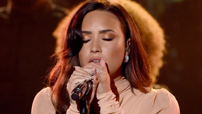 Demi Lovato bei dem "One Voice"-Benefizkonzert