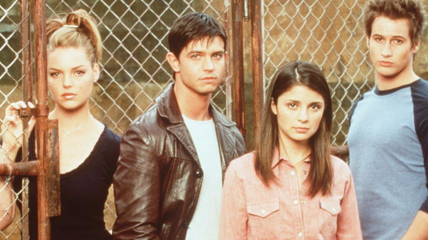 Die ursprüngliche "Roswell"-Crew: Katherine Heigl, Jason Behr, Shiri Appleby & Brendan Fehr (v.l.)