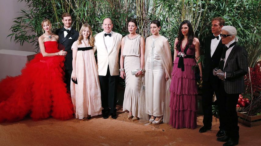 Albert II von Monaco, Karl Lagerfeld, Charlotte Casiraghi und Caroline von Monaco