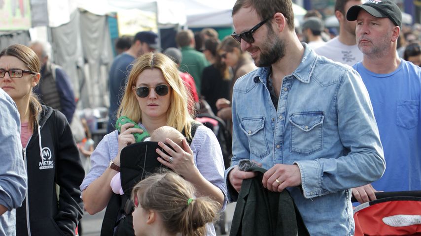 Drew Barrymore, Will Kopelman, Olive Barrymore Kopelman und Frankie Barrymore Kopelman
