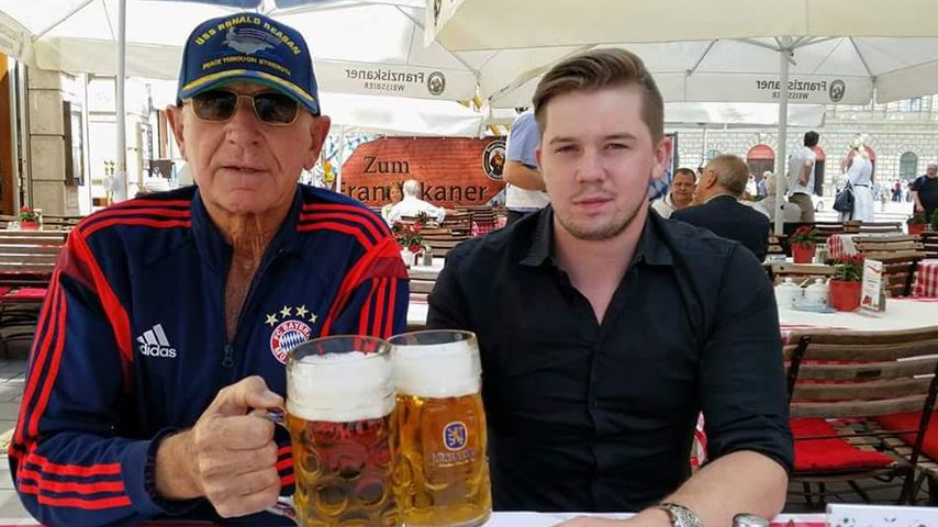 Frédéric von Anhalt mit seinem Adoptivsohn Prinz Albrecht