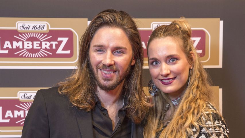 Gil Ofarim mit Ehefrau Verena Ofarim bei der Lambertz Monday Night im Alten Wartesaal in Köln