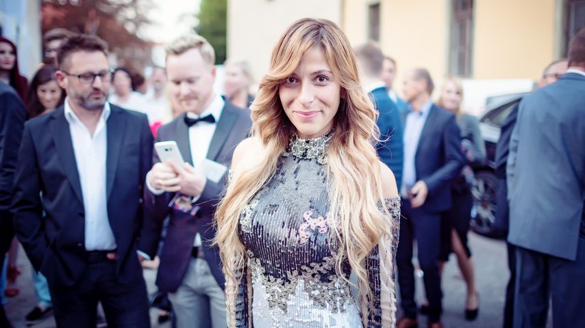 Gülcan Kamps beim Finale von Face en Vogue 2017