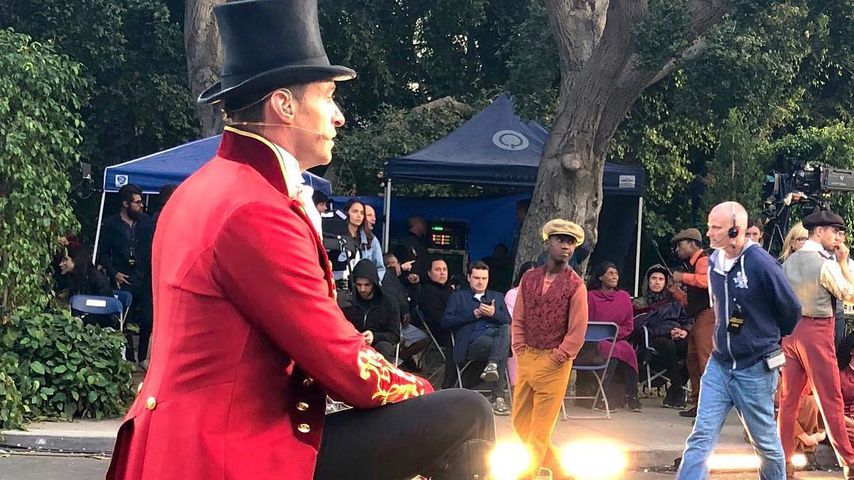 Hugh Jackman am Set seines Live-Werbespots