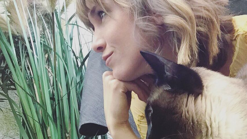 Isabell Horn mit ihrer Katze