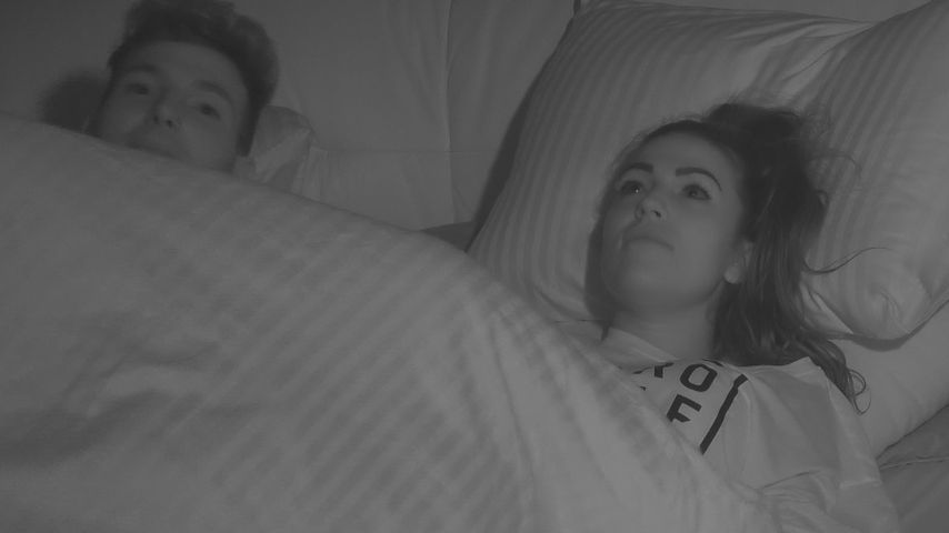 Jan Sokolowski und Elena Miras bei "Love Island" im Liebesnest