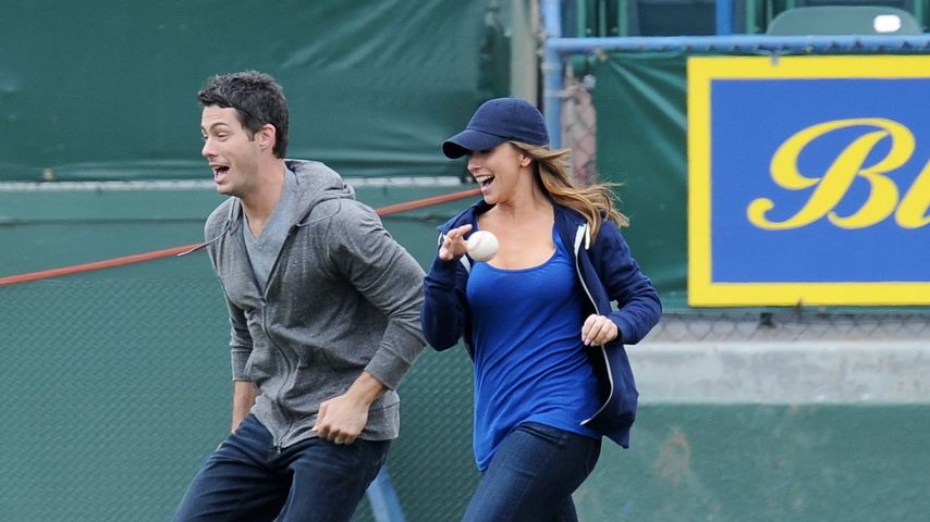 Jennifer Love Hewitt und Brian Hallisay