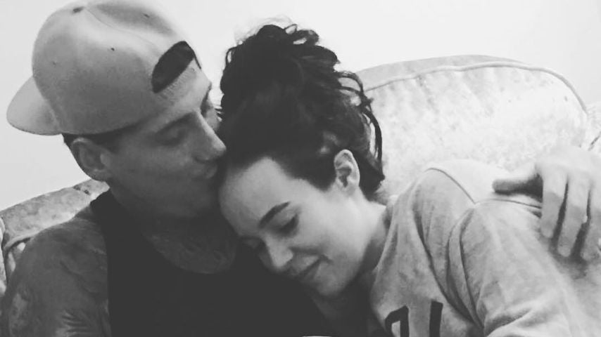 Jeremy McConnell mit Stephanie Davis und Sohn Caben