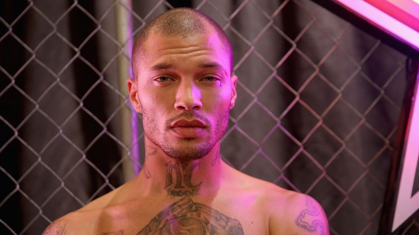 Jeremy Meeks mit sexy Blick auf der New York Fashion Week 2017