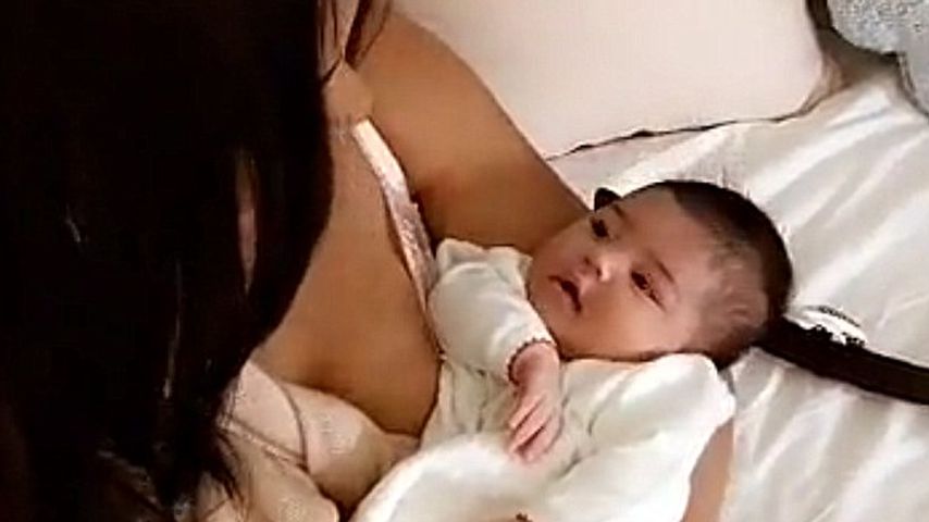 Jordyn Woods mit Kylie Jenners Tochter Stormi Webster
