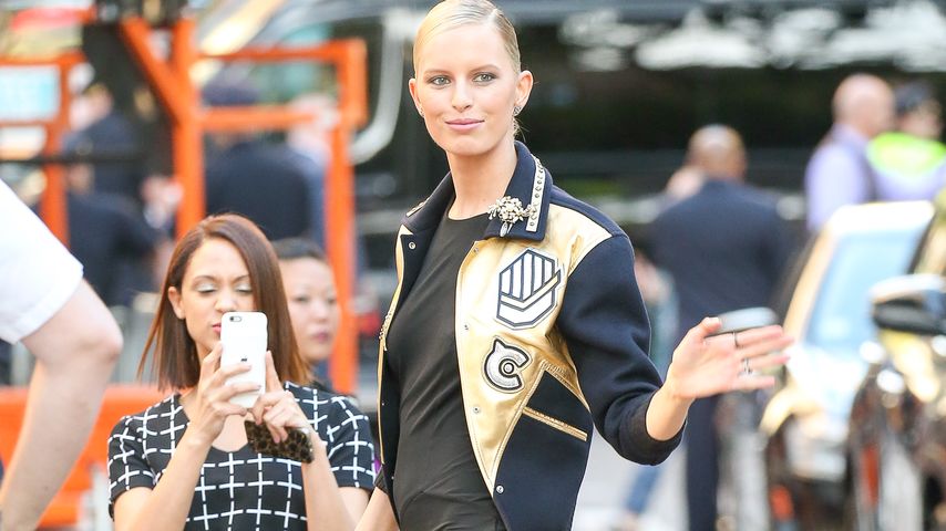 Karolina Kurkova erscheint bei den Tony Awards 2016