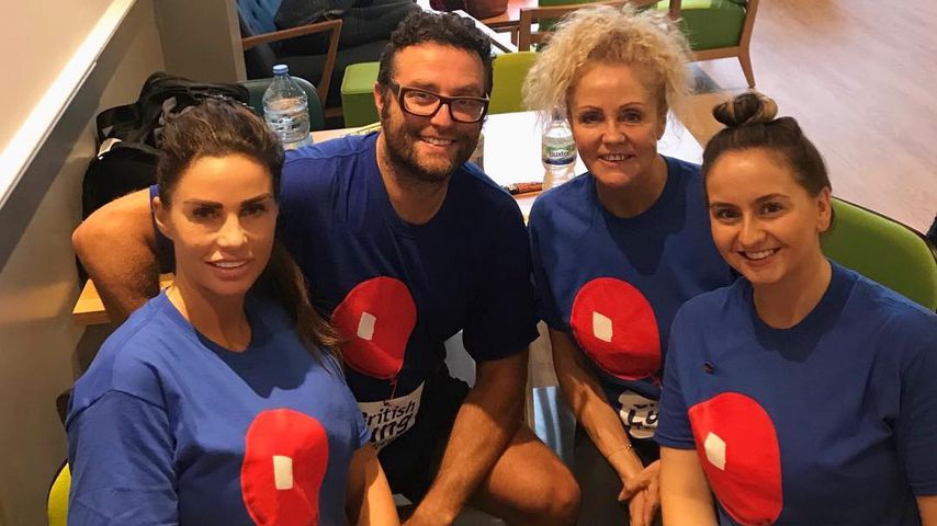 Katie Price, ihr Bruder Danny, Mutter Amy Price und Schwester Sophie