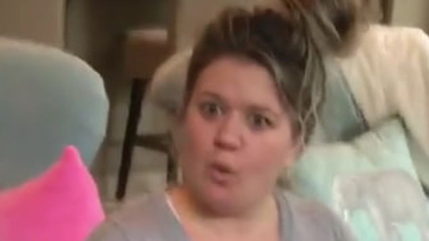 Schweiß & Gammel-Look: Feiert Kelly Clarkson so ihren B-Day?