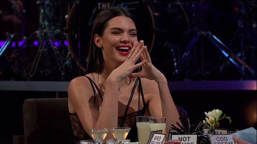 Kendall Jenner in der "The Late Late Show with James Corden"