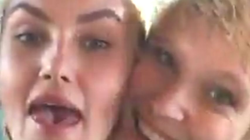 Kim Hnizdo und Elena Carrière