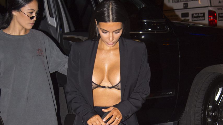Kim Kardashian auf dem Weg zum Restaurant "Milos" in NYC