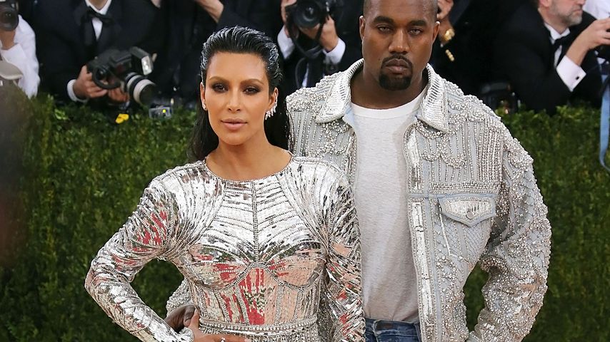 Kim Kardashian und Kanye West bei der Met Gala in NYC