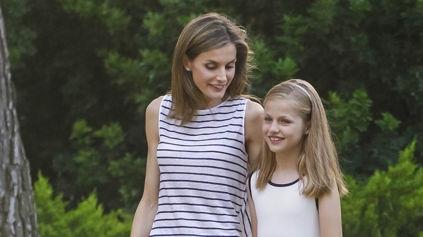 Königin Letizia mit Tochter Leonor beim Marivent-Palast auf Mallorca