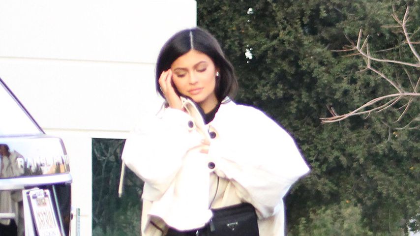 Kylie Jenners erstes Foto nach der Geburt von Baby Stormi