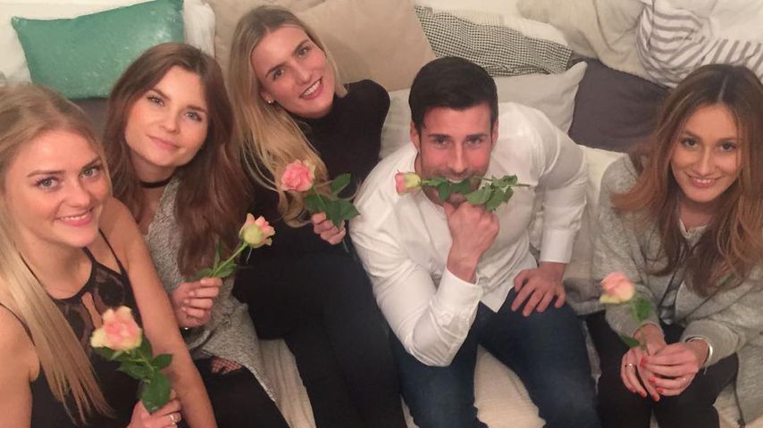 Ex-Bachelor Leonard Freier mit seinen Mädels