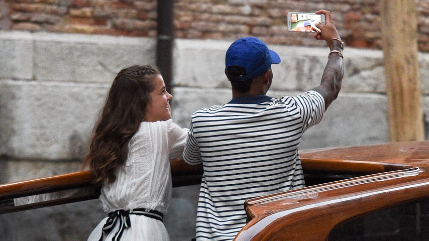 Formel-1-Pilot Lewis Hamilton und Barbara Palvin in Venedig