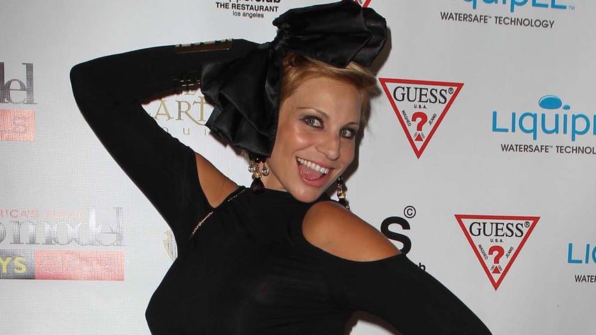 Lisa D'Amato, Model und Sängerin