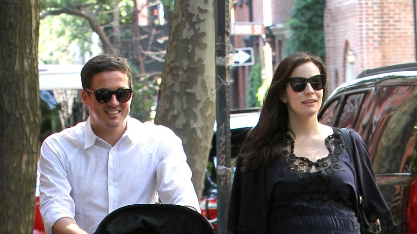 Liv Tyler mit David Gardner und Sohn Sailor Gardner in New York