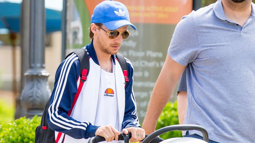 Louis Tomlinson mit seinem Baby in LA